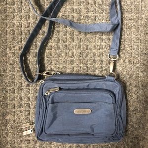 Baggallini crossbody bag